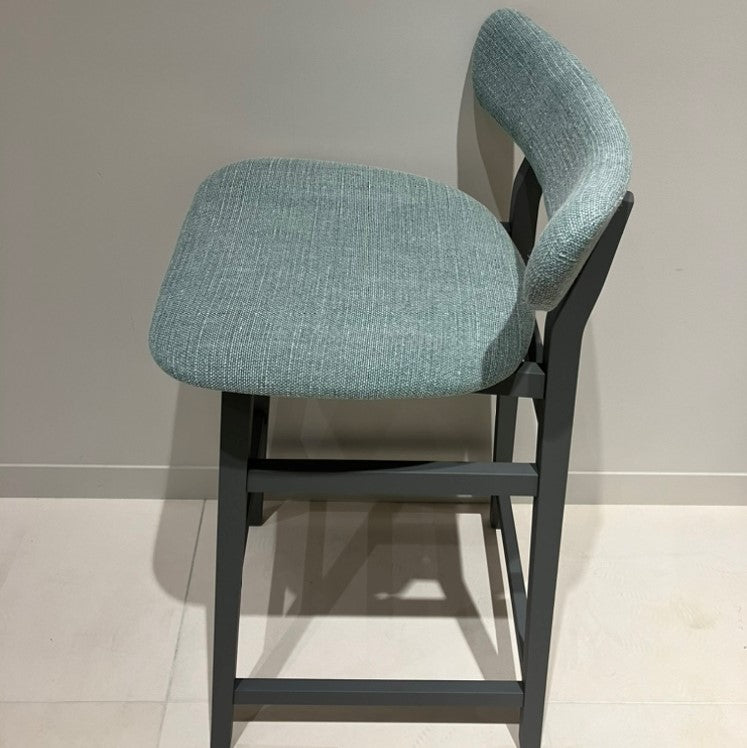 BRICK 228 (OUTLET)