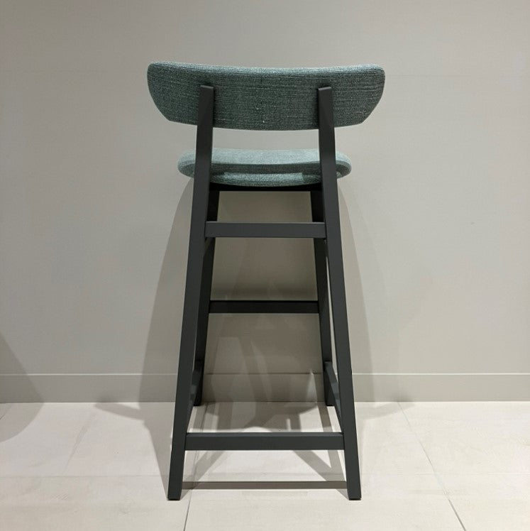 BRICK 228 (OUTLET)